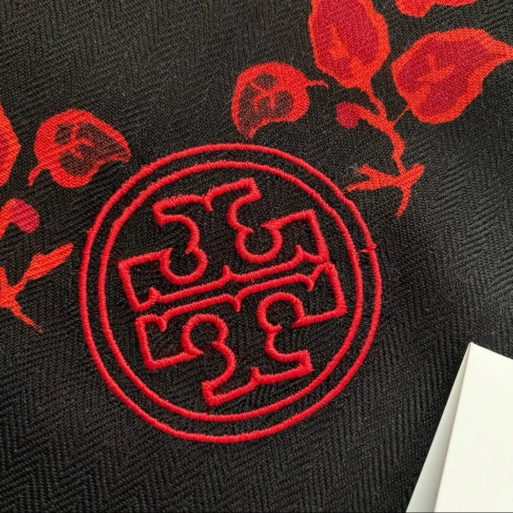 NWT Tory Burch Black Mountain Paisley oversized scarf